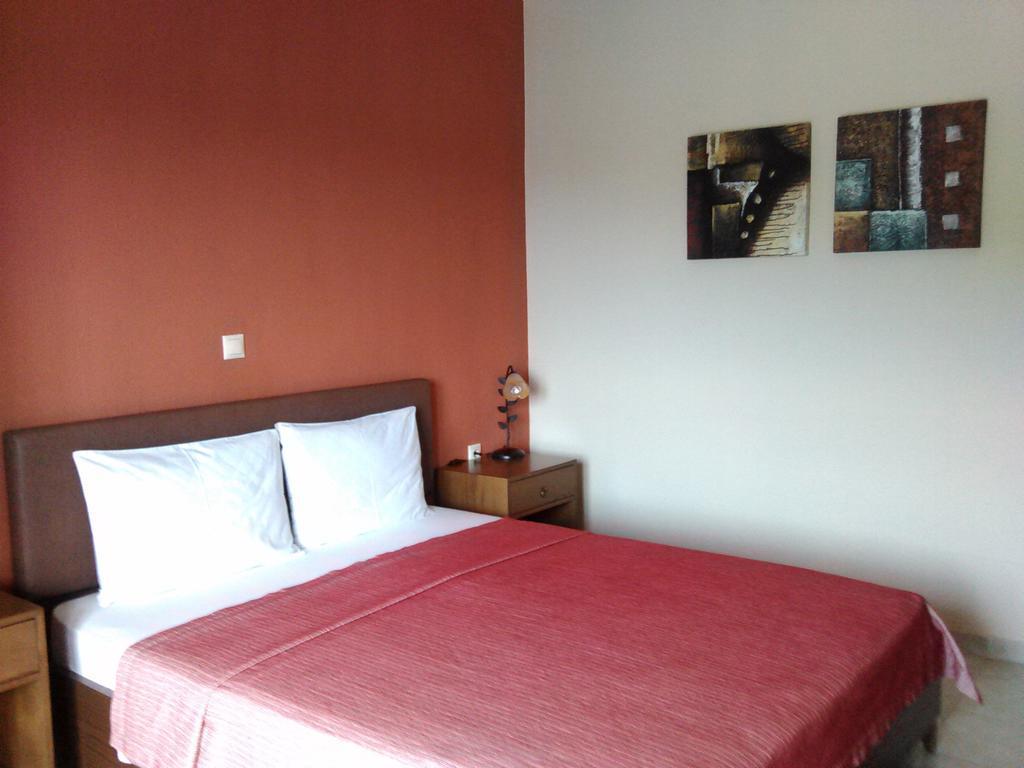 Lithótopos Guesthouse Alkioni מראה חיצוני תמונה